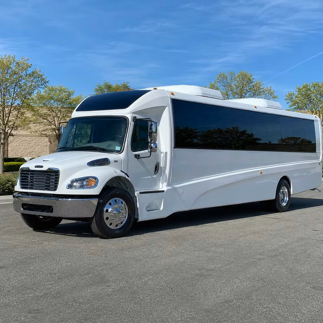 paragould 28 passenger minibus rental
