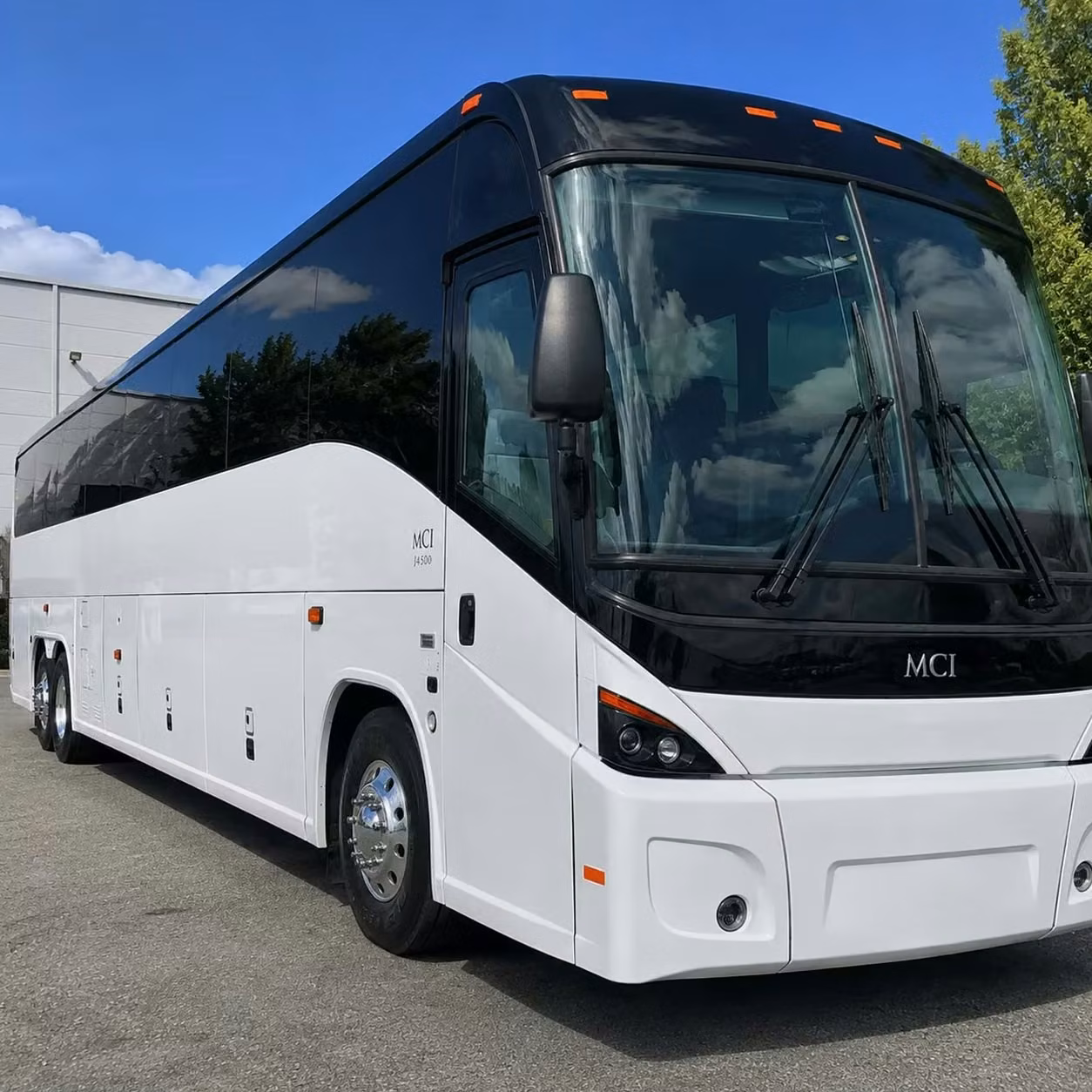 paragould ada accessible government and military charter buses in paragould