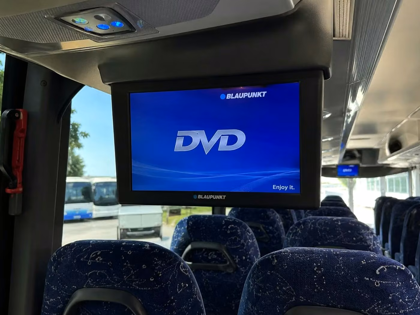paragould charter bus tv monitors