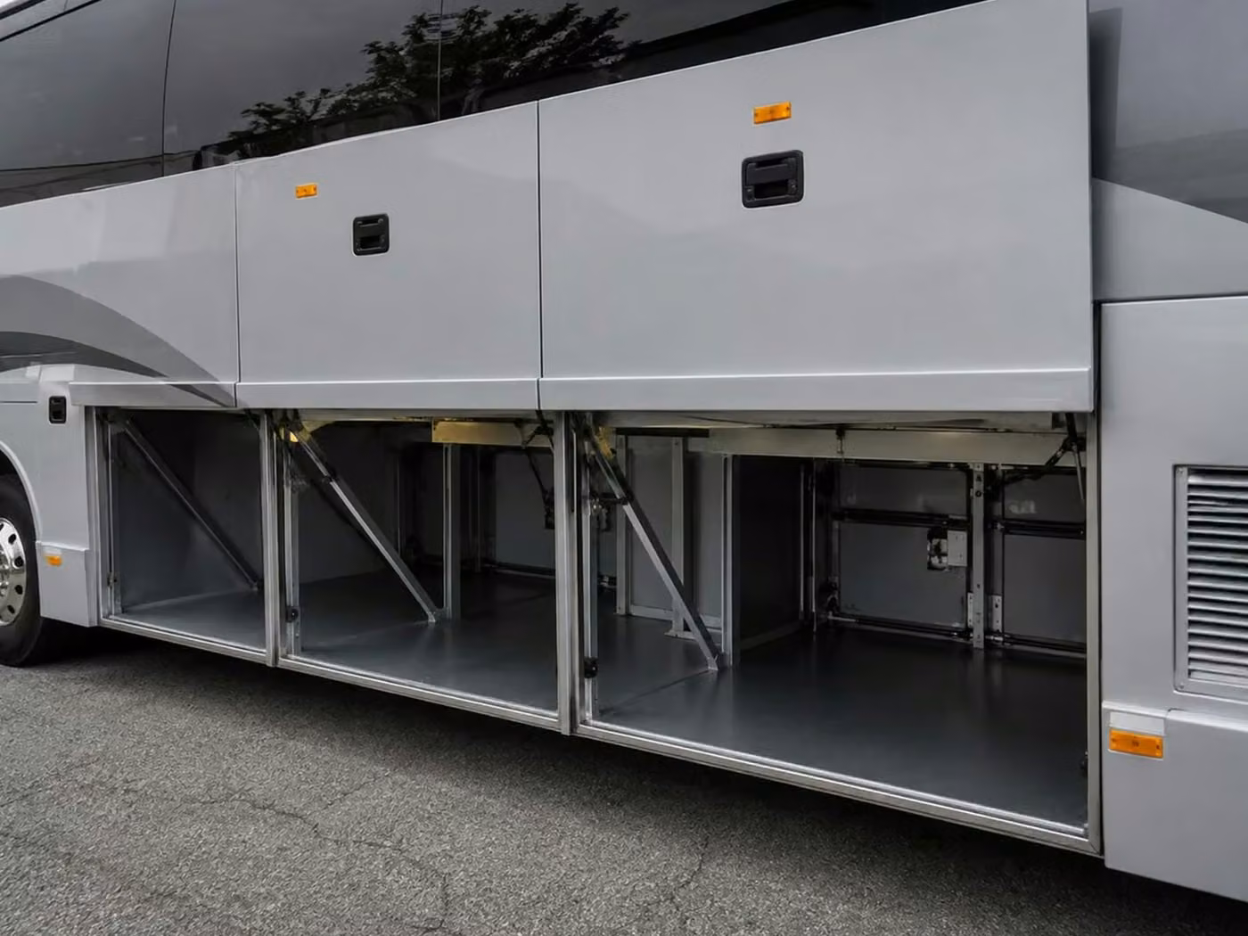 paragould charter bus under bus storage