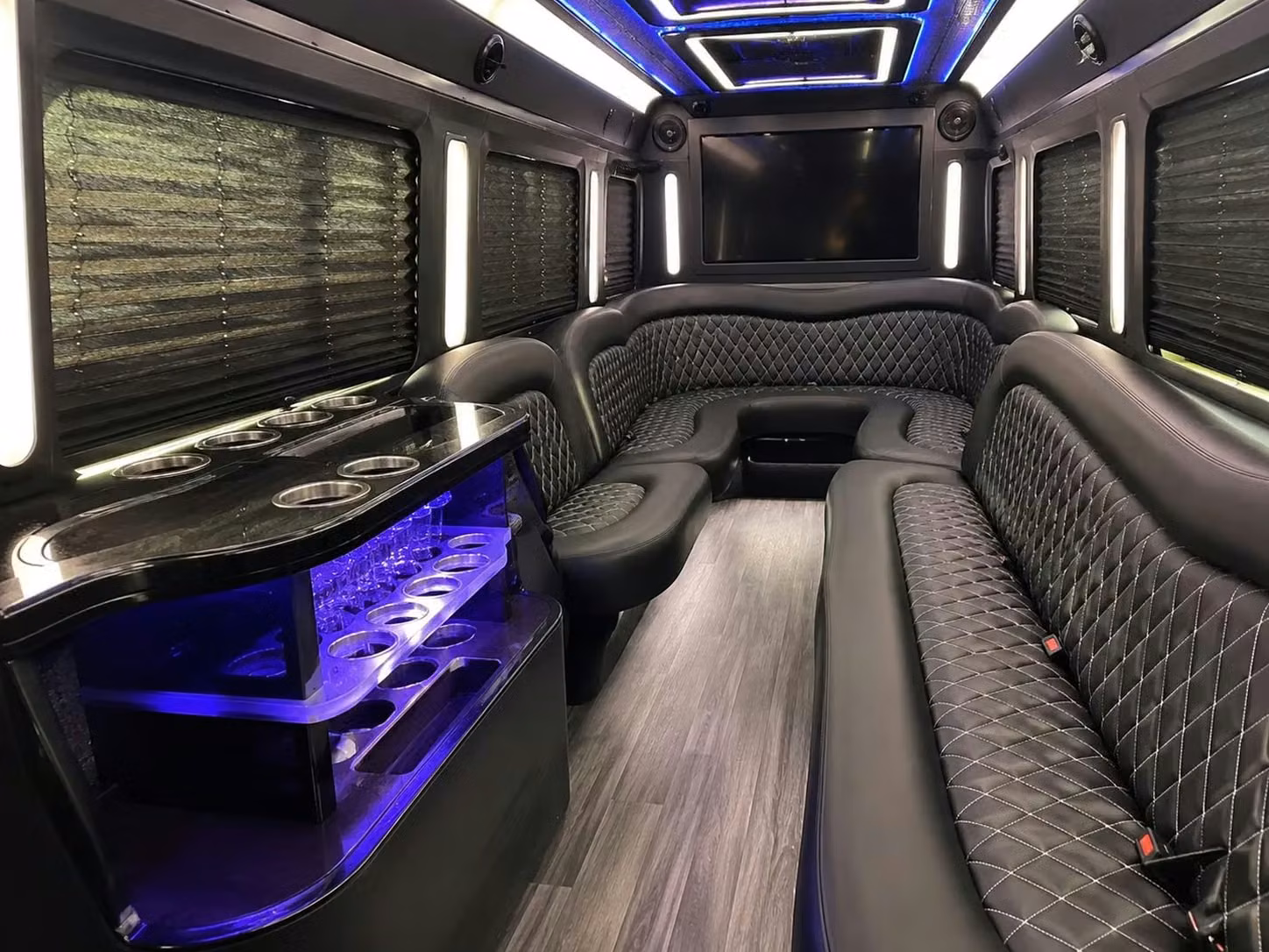 paragould junior and senior prom transportation services in paragould