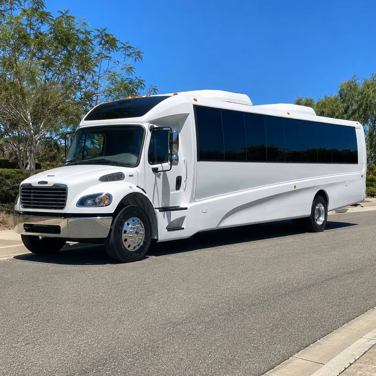 35 passenger minibus
